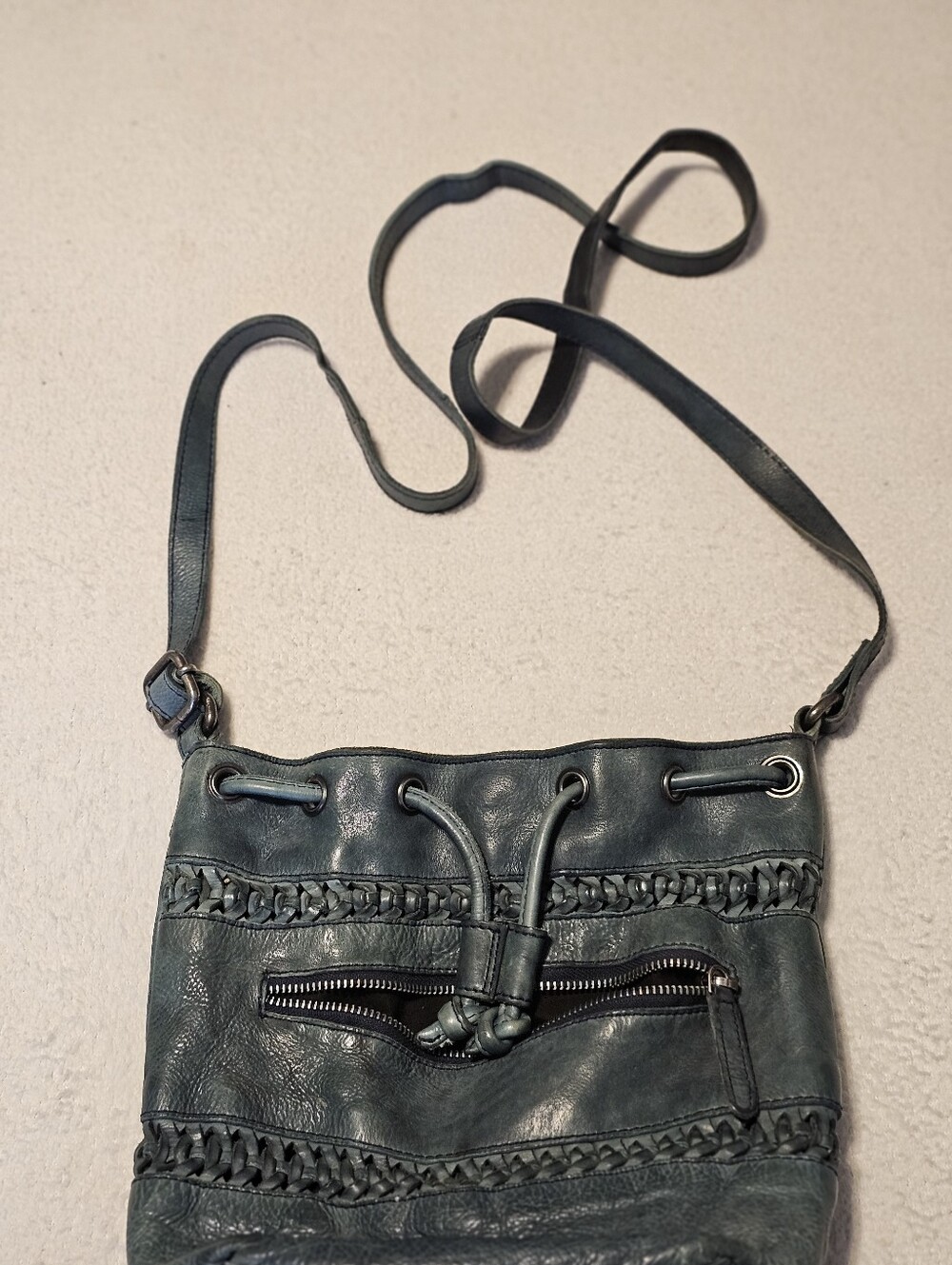 Vilenca Holland Distressed Teal Blue Leather Boho Crossbody Bag Euc Soft Roomy